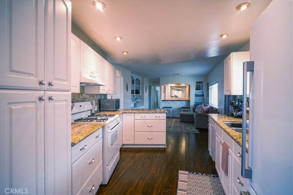 10210 Base Line Road 141 Property Photo 17