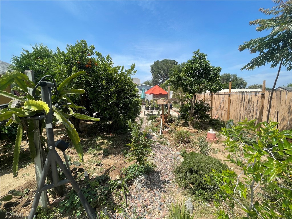853 W Crestview Street Property Photo 26