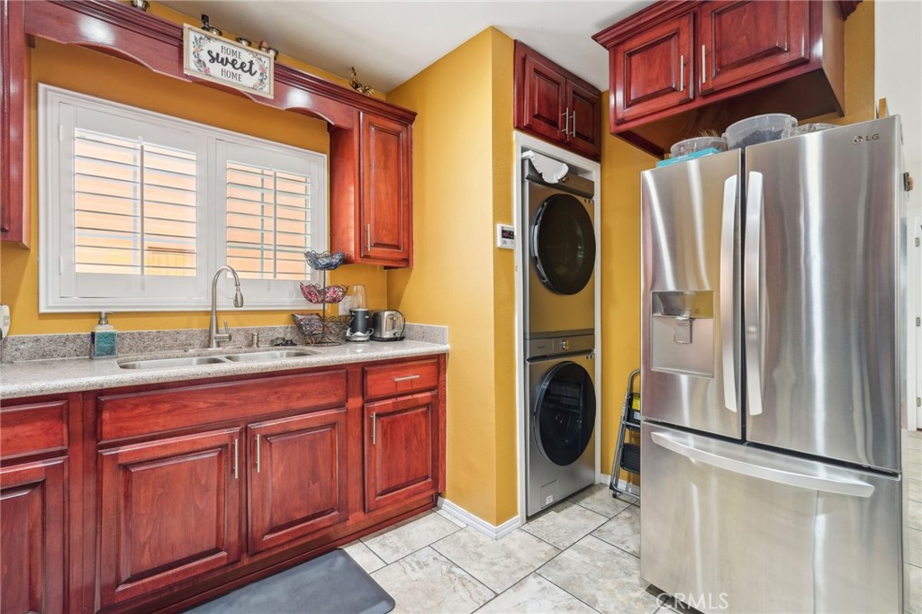10240 Atlantic Avenue Property Photo 12