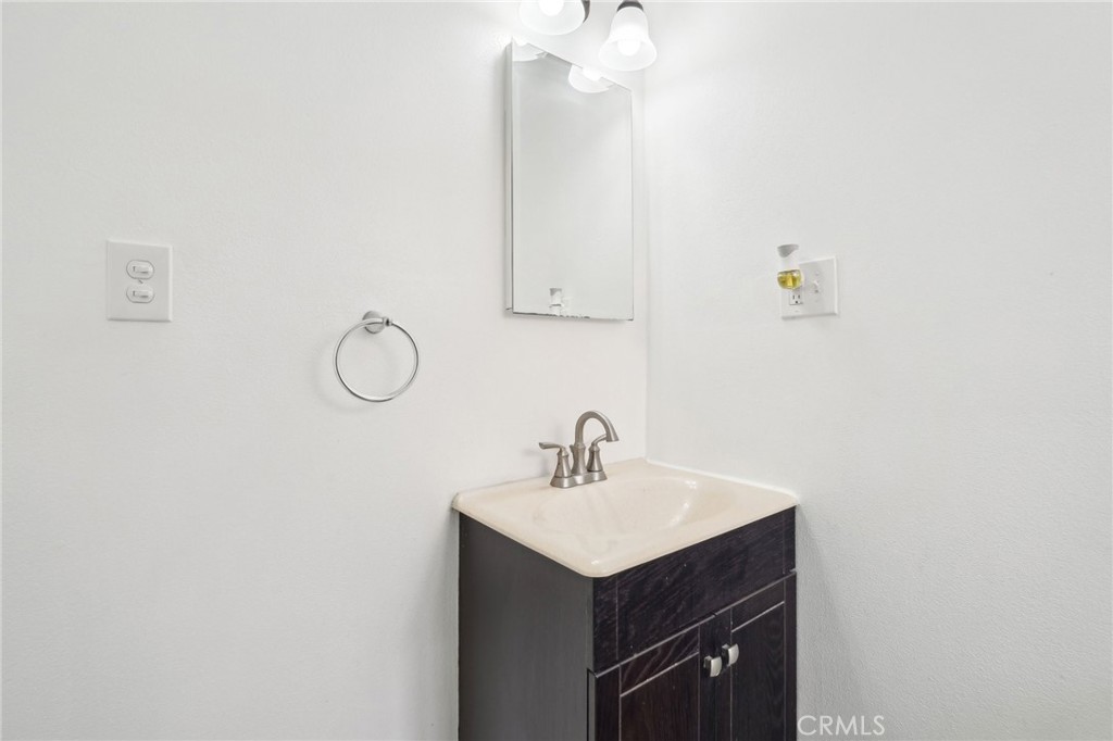 10240 Atlantic Avenue Property Photo 21