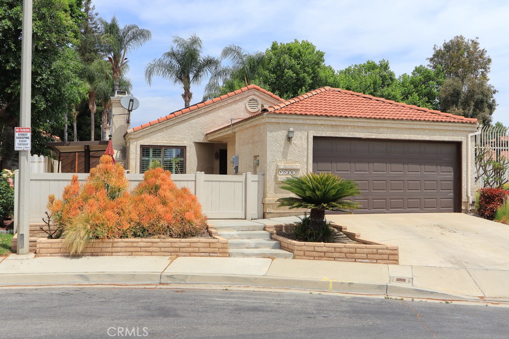 10260 Santa Rosa Court Property Photo