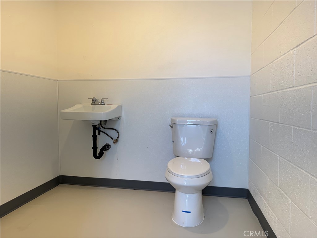 11711 Colima Road Property Photo 13