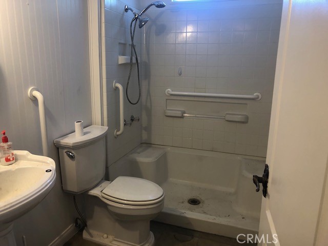 1154 Airport Drive Property Photo 10