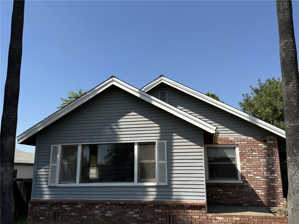 35226 Avenue C Property Photo