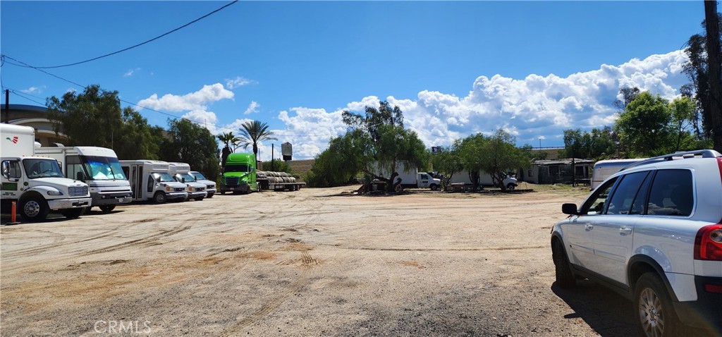 21320 Box Springs Road Property Photo 3
