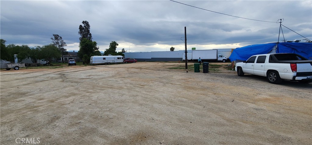 21320 Box Springs Road Property Photo 5