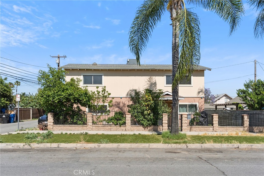 418 N Berlyn Avenue Property Photo 1