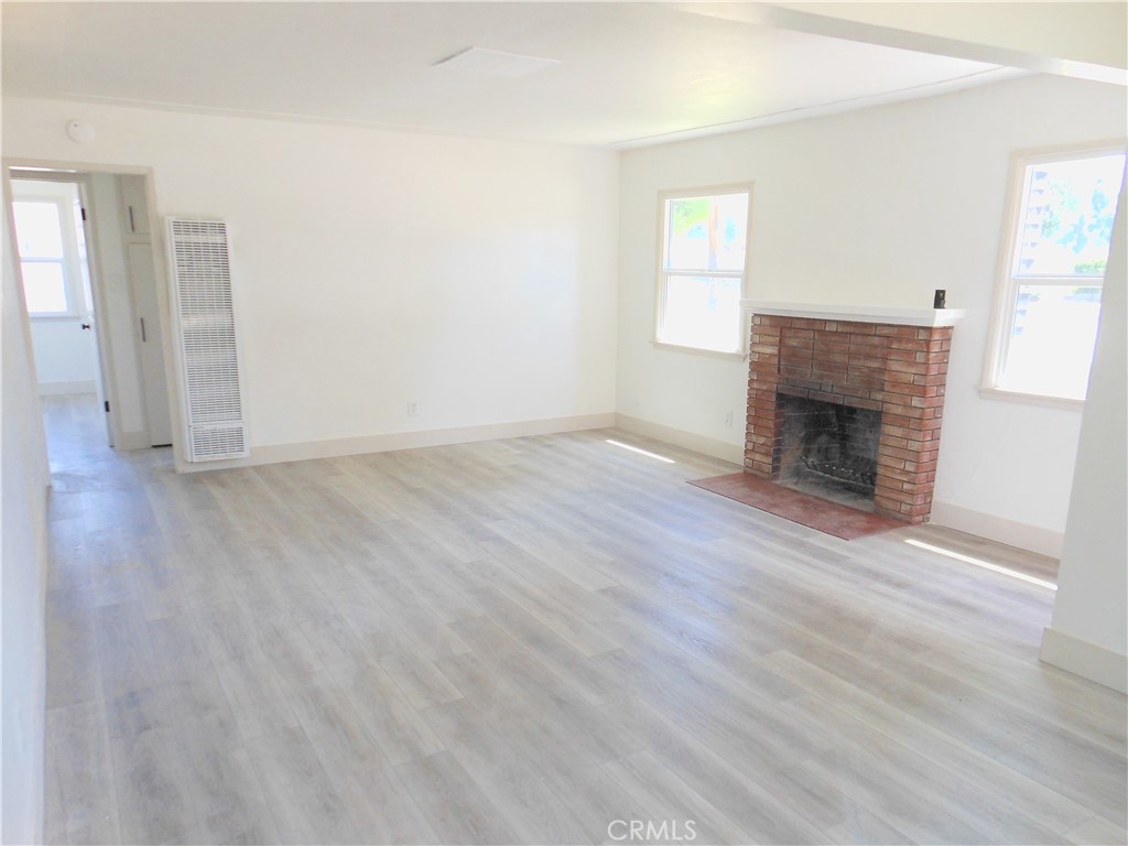 2374 N Waterman Avenue Property Photo 5