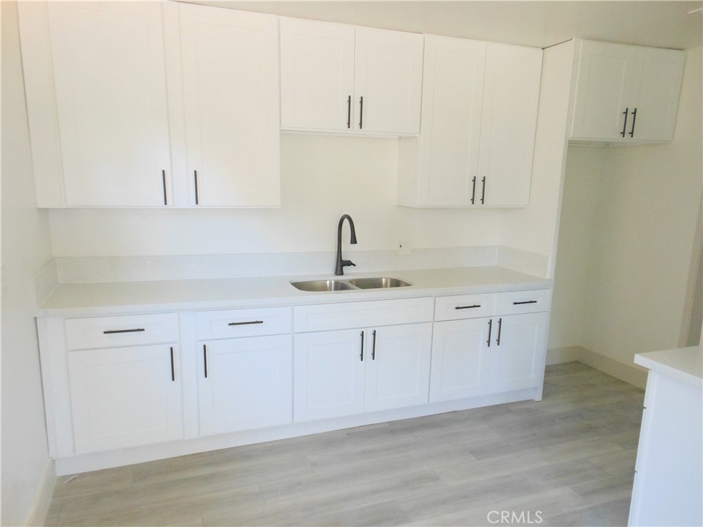 2374 N Waterman Avenue Property Photo 8