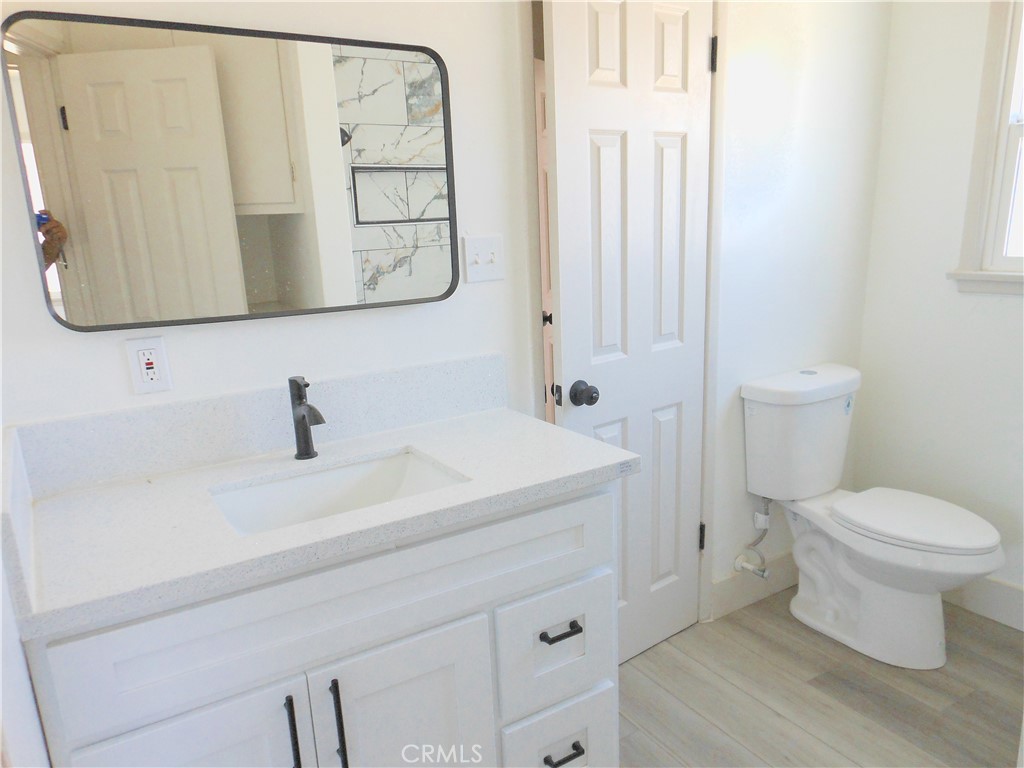 2374 N Waterman Avenue Property Photo 10