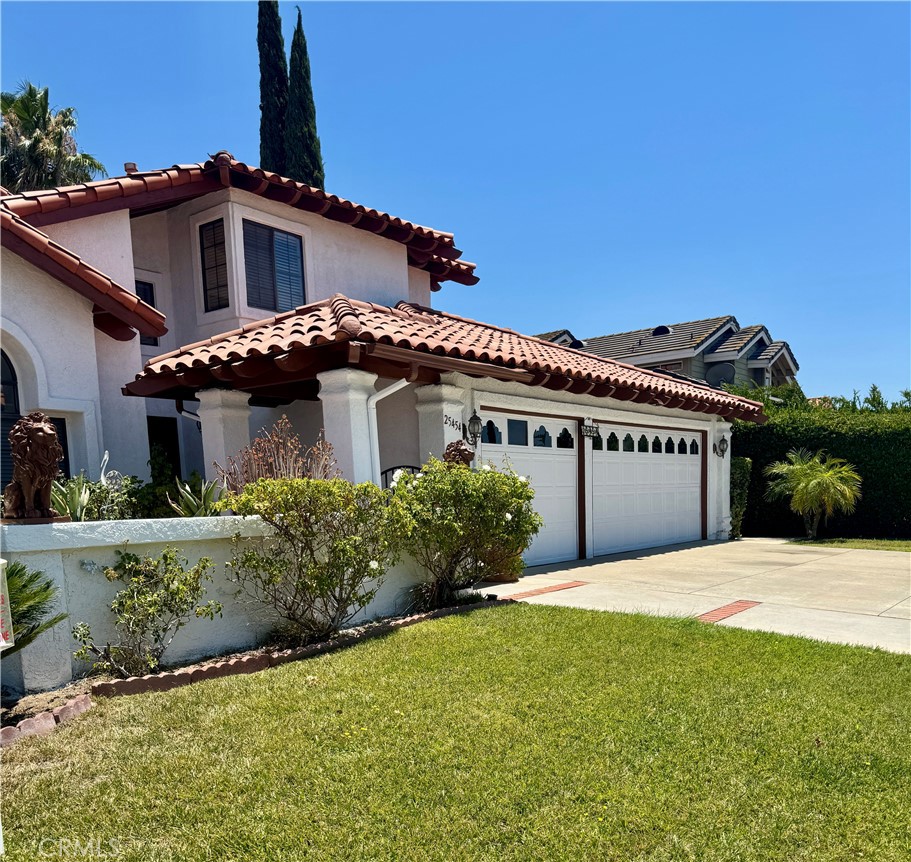 25454 Blackthorne Drive Property Photo 1