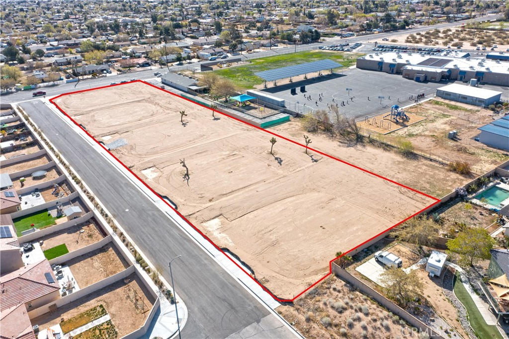 3 Valencia Street Property Photo 12