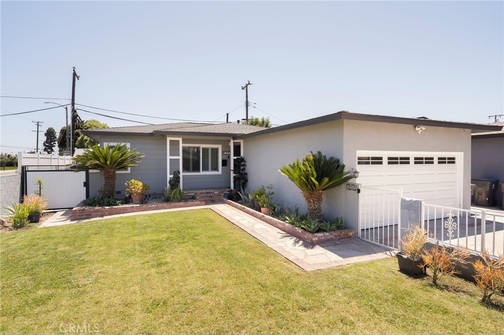 6344 South Street Property Photo 1
