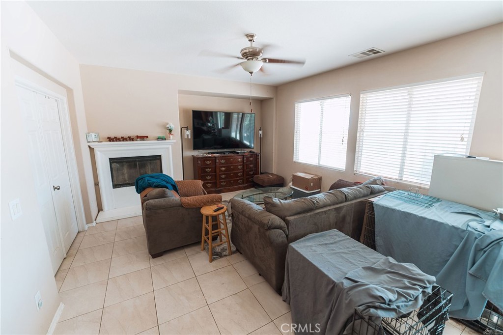 15193 Arcadian Street Property Photo 9