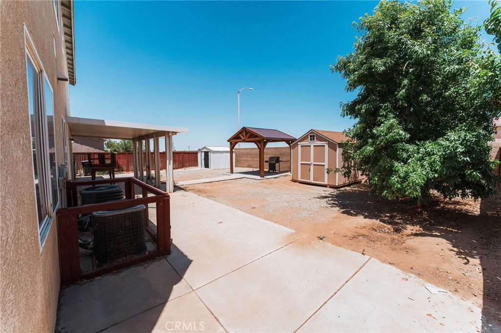 15193 Arcadian Street Property Photo 24