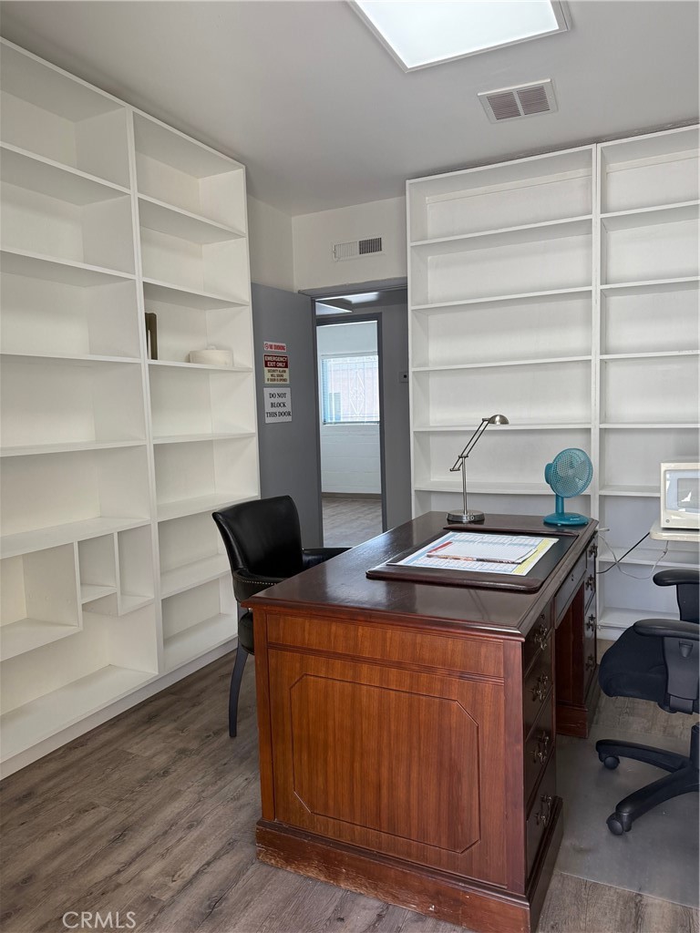 10942 Ramona Boulevard Property Photo 19