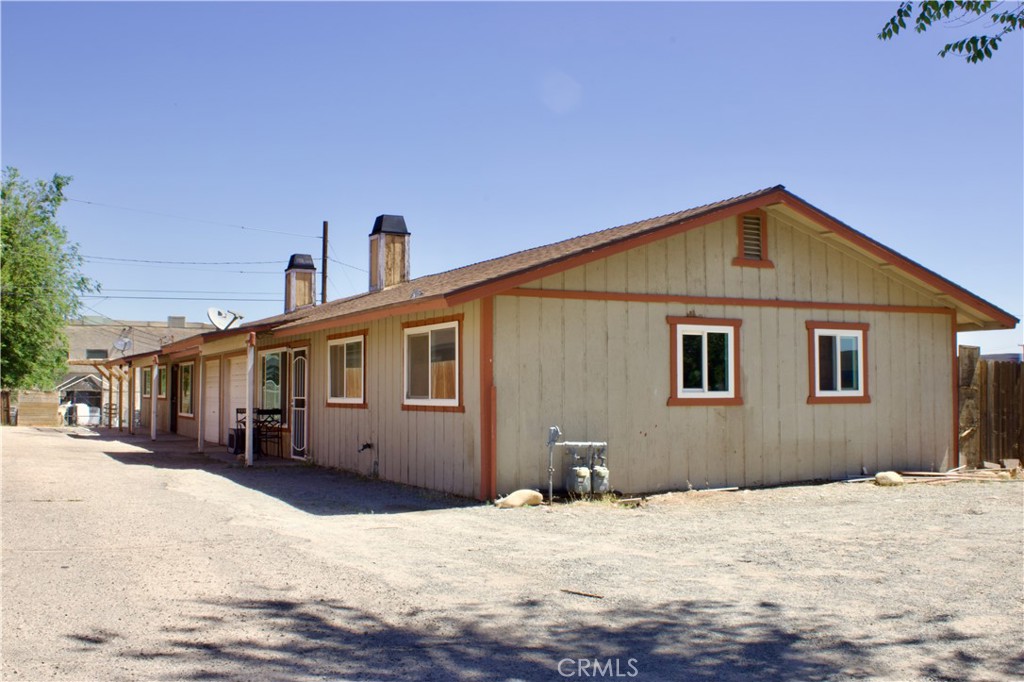16594 Vine Street Property Photo 2