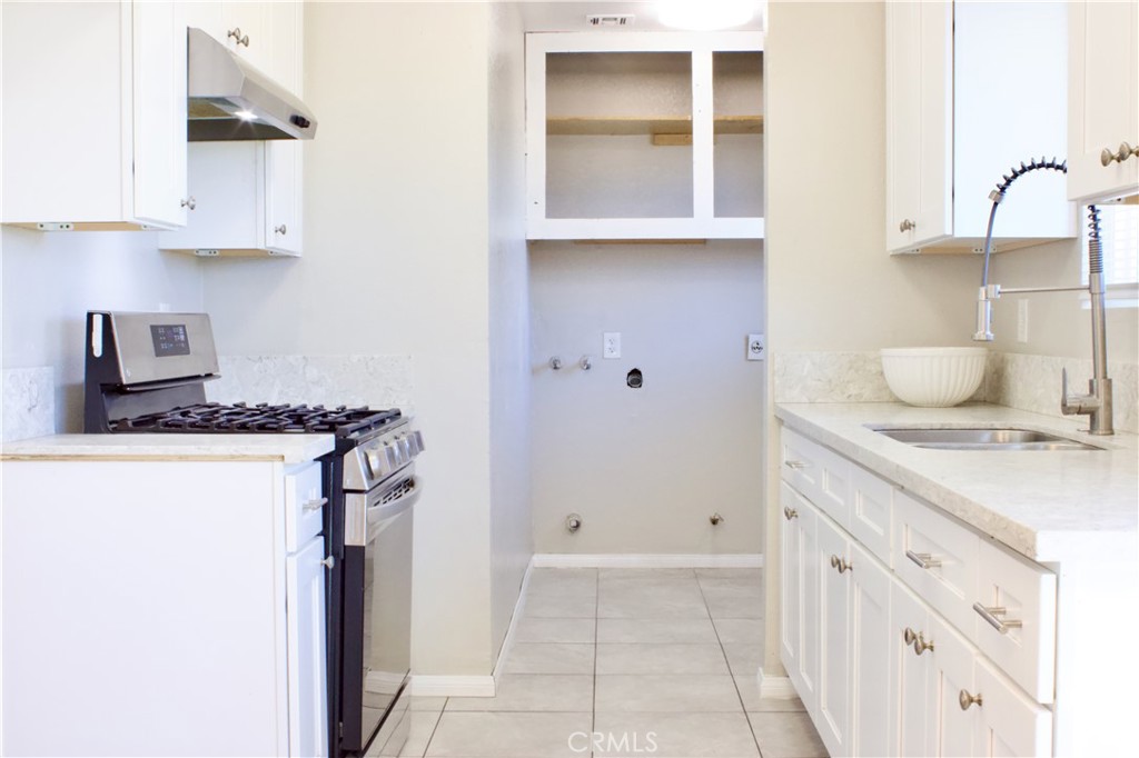 16594 Vine Street Property Photo 9