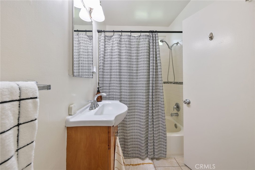 251 E Center Street Property Photo 37