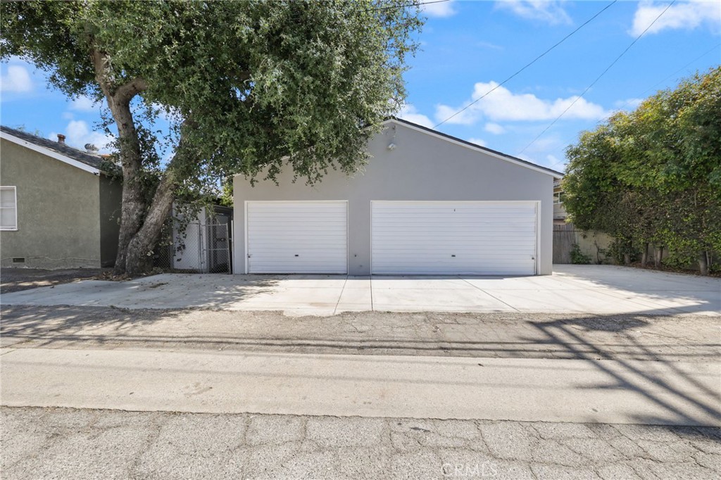 251 E Center Street Property Photo 42