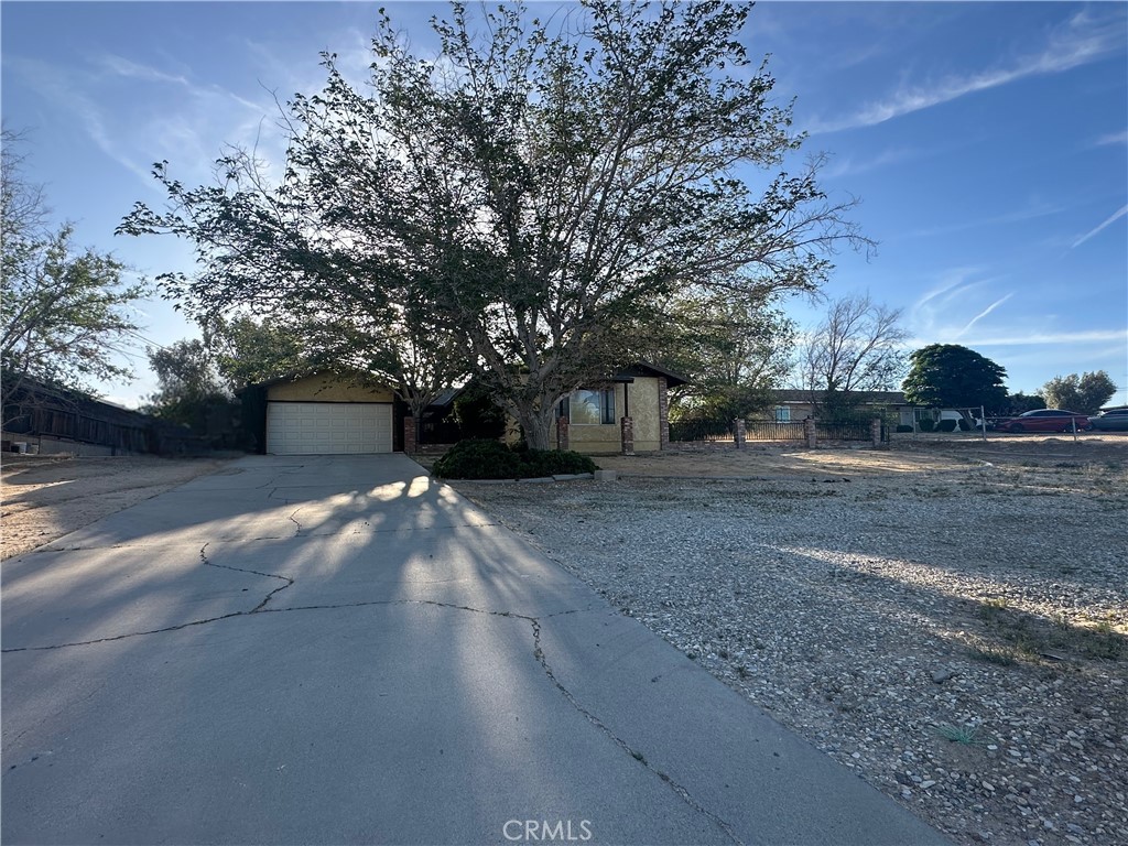 15811 Condor Road Property Photo 1
