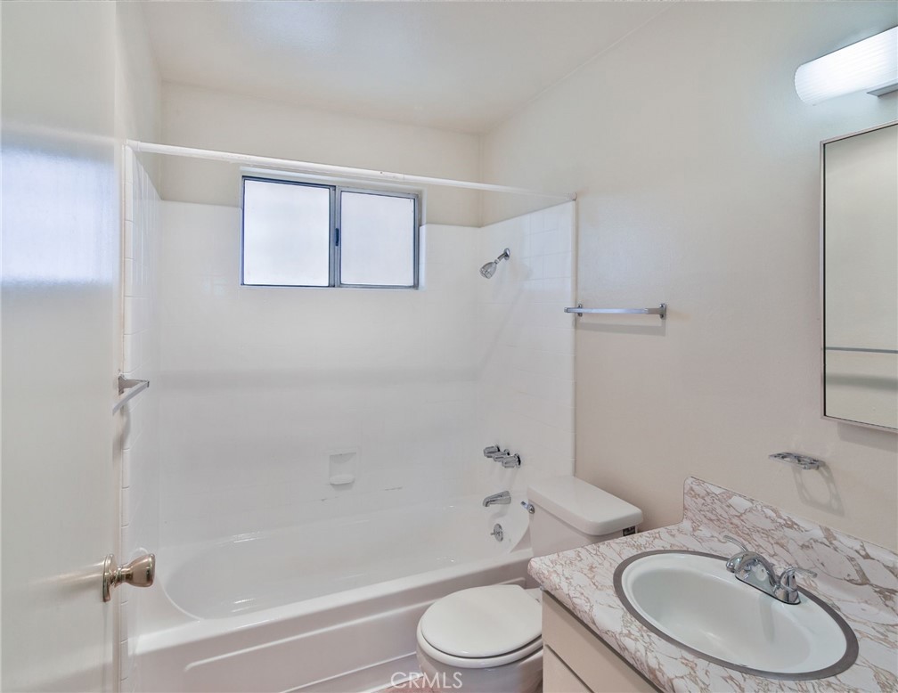 345 W 41st Street Property Photo 59