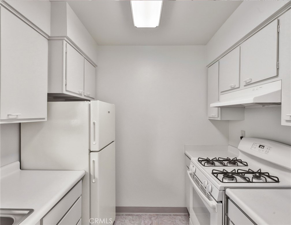 345 W 41st Street Property Photo 60
