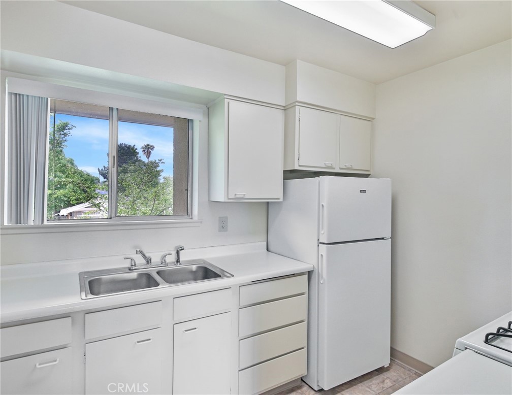 345 W 41st Street Property Photo 61