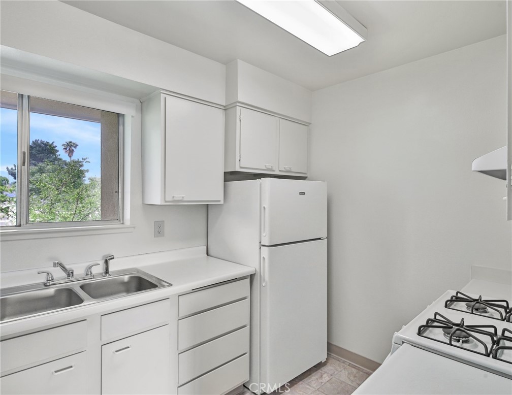 345 W 41st Street Property Photo 62