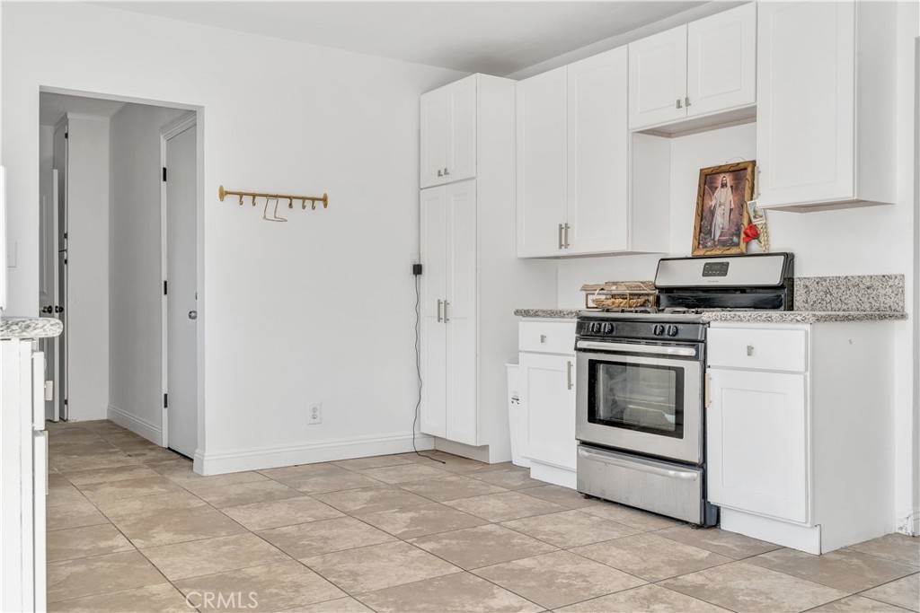 8214 Klusman Avenue Property Photo 3