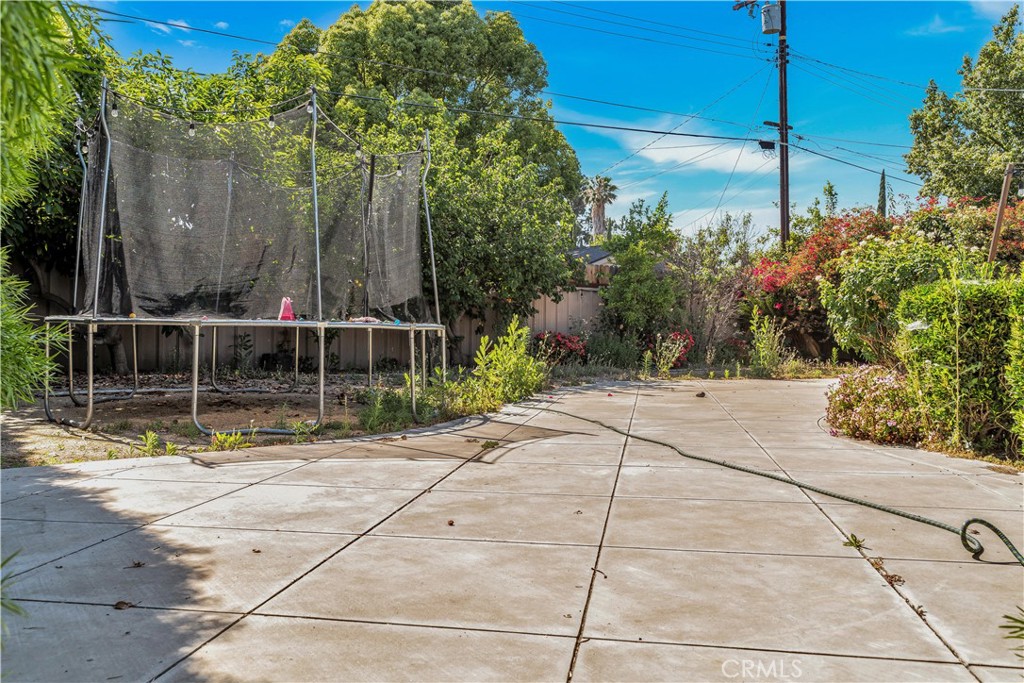 8214 Klusman Avenue Property Photo 16