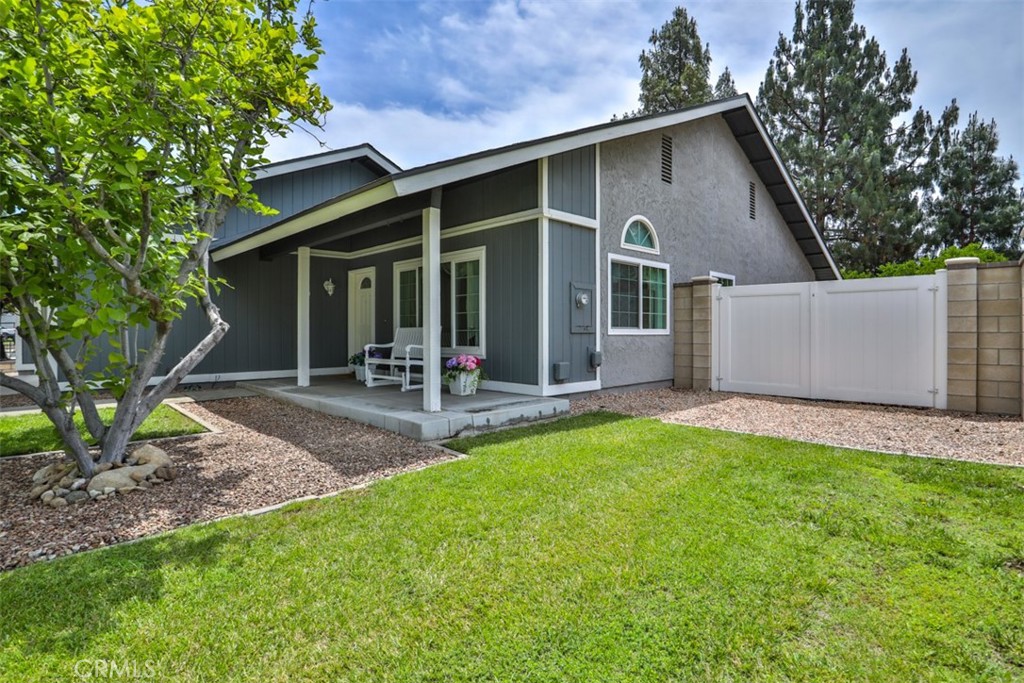 10249 Candlewood Street Property Photo 9