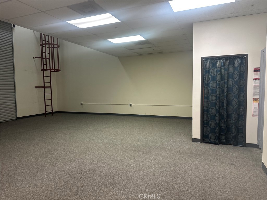 28043 Smyth Drive Property Photo 3