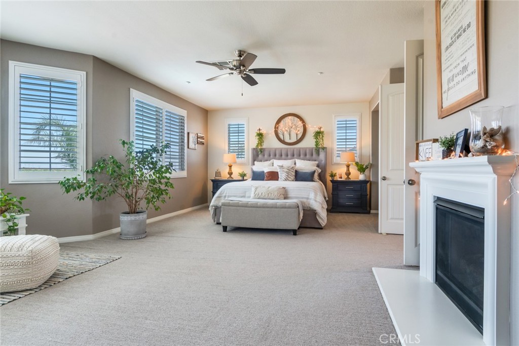 4765 Falconview Court Property Photo 16