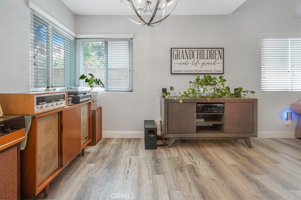 11025 Shaw Street Property Photo 8