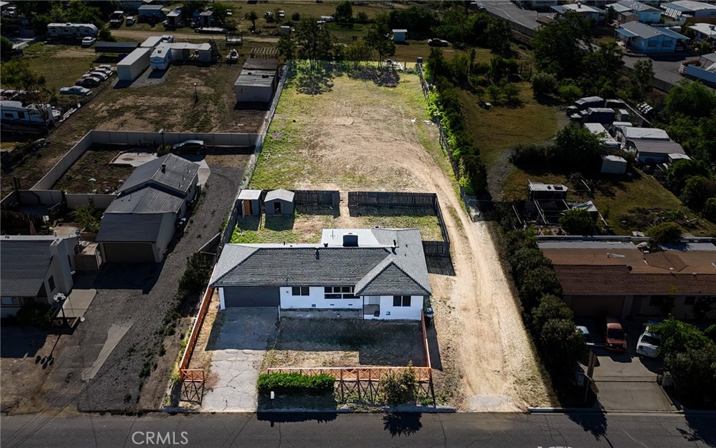 12563 3rd Street Property Photo 3