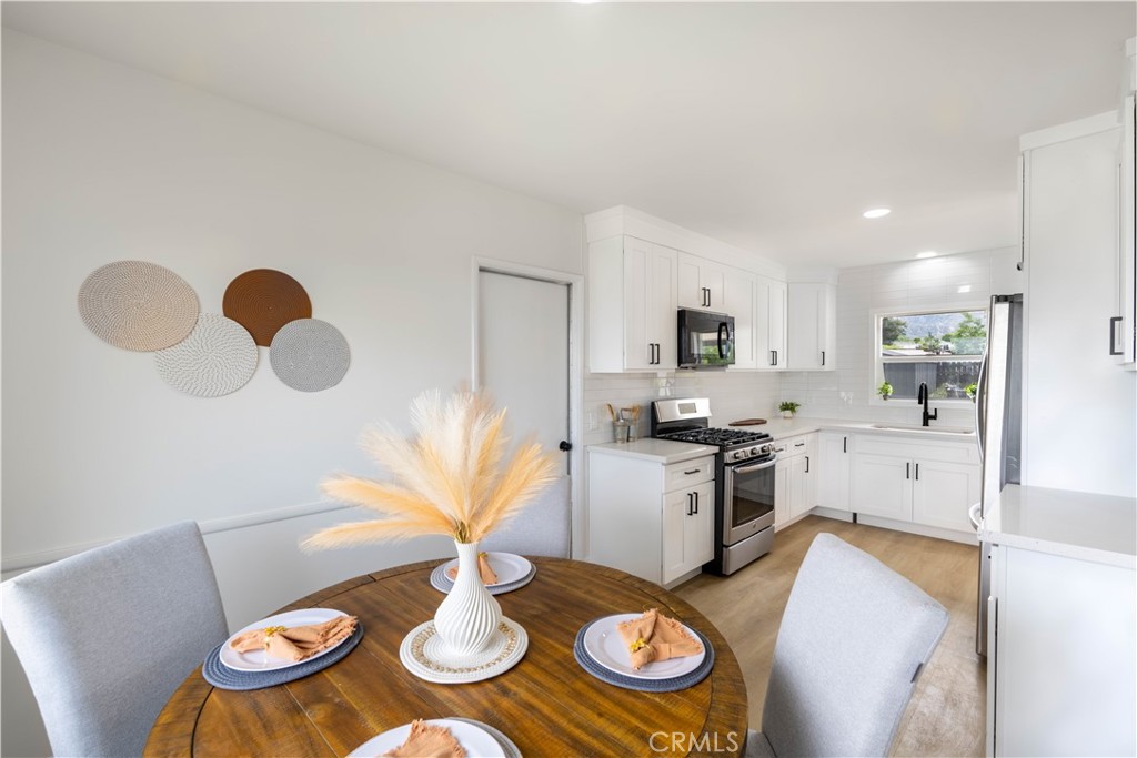 12563 3rd Street Property Photo 8