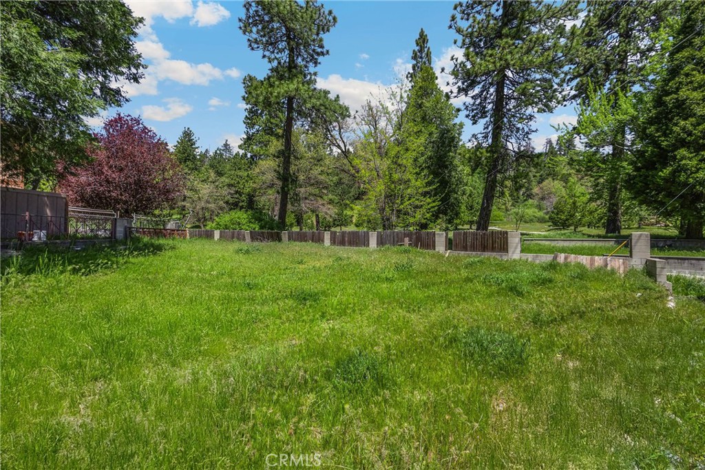 22632 Seeley Drive Property Photo 6