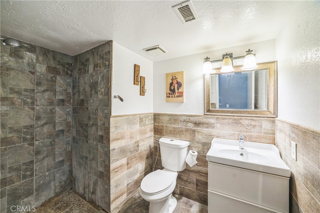 6114 Sard Street Property Photo 37