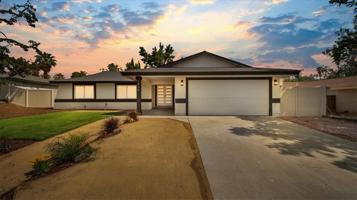 1208 Del Haven Court Property Photo 18