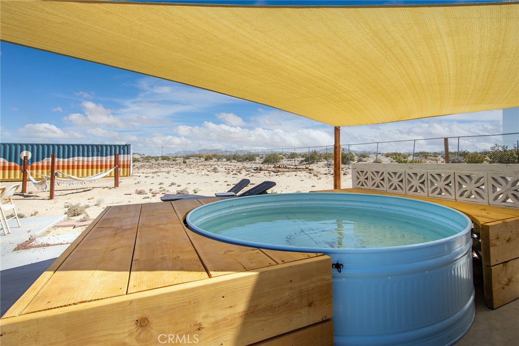 71522 Winters Road Property Photo 1