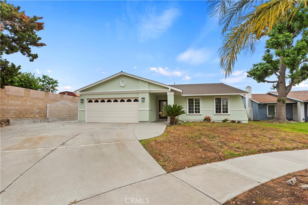 7605 Pasito Avenue Property Photo 1