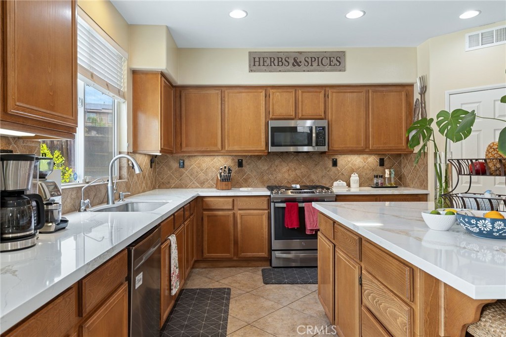 35258 Hogan Drive Property Photo 19