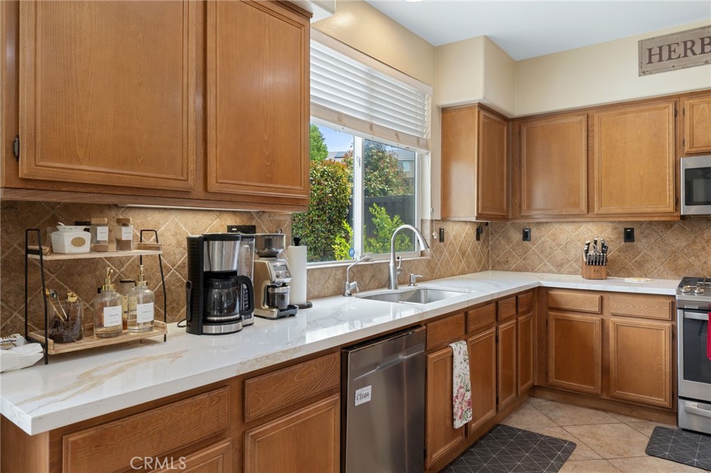 35258 Hogan Drive Property Photo 20