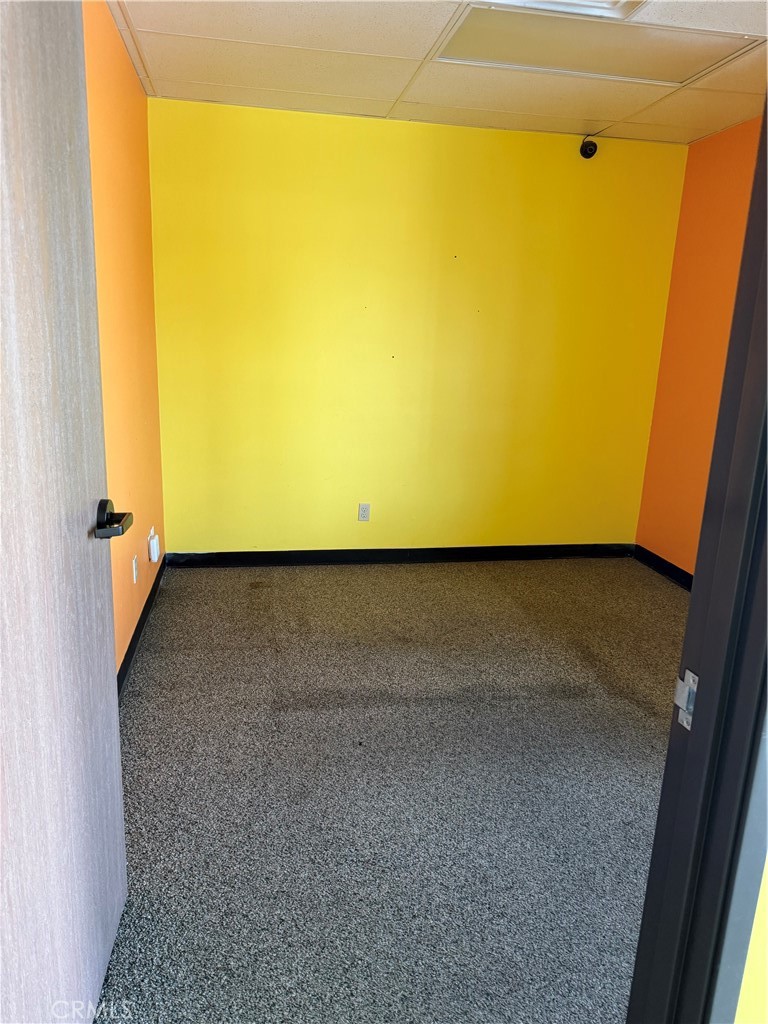 342 S Riverside Avenue Property Photo 6