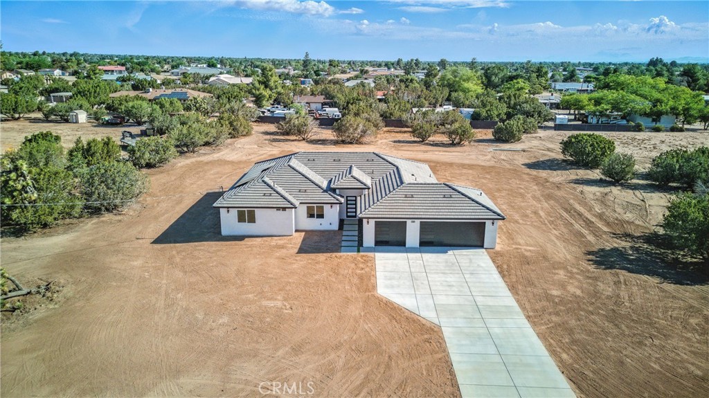 15658 Wells Fargo Street Property Photo 2
