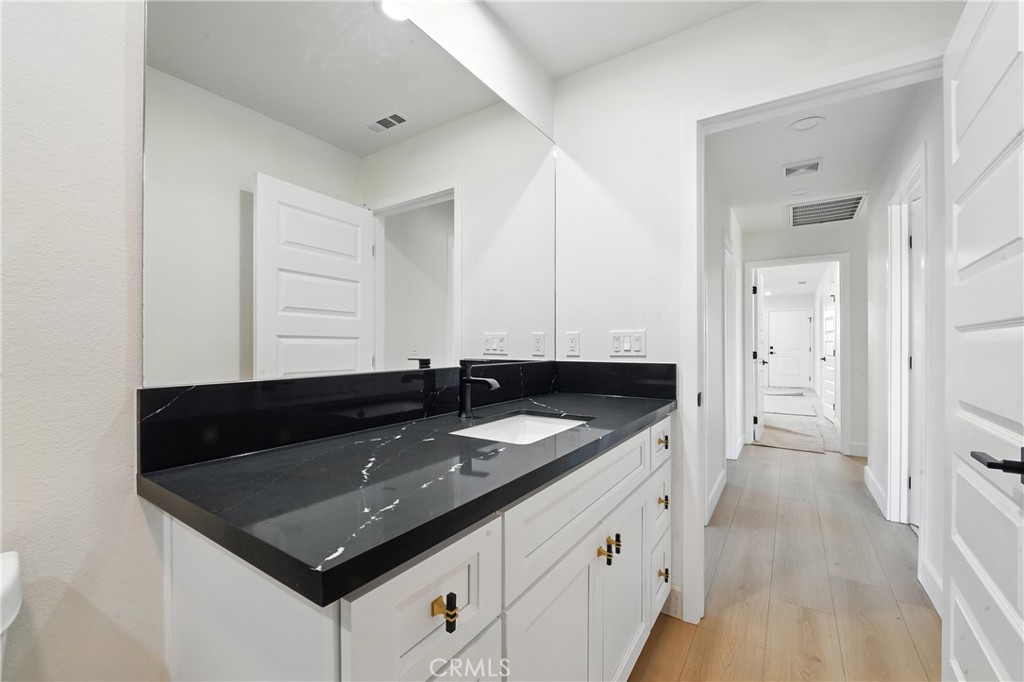 15658 Wells Fargo Street Property Photo 28