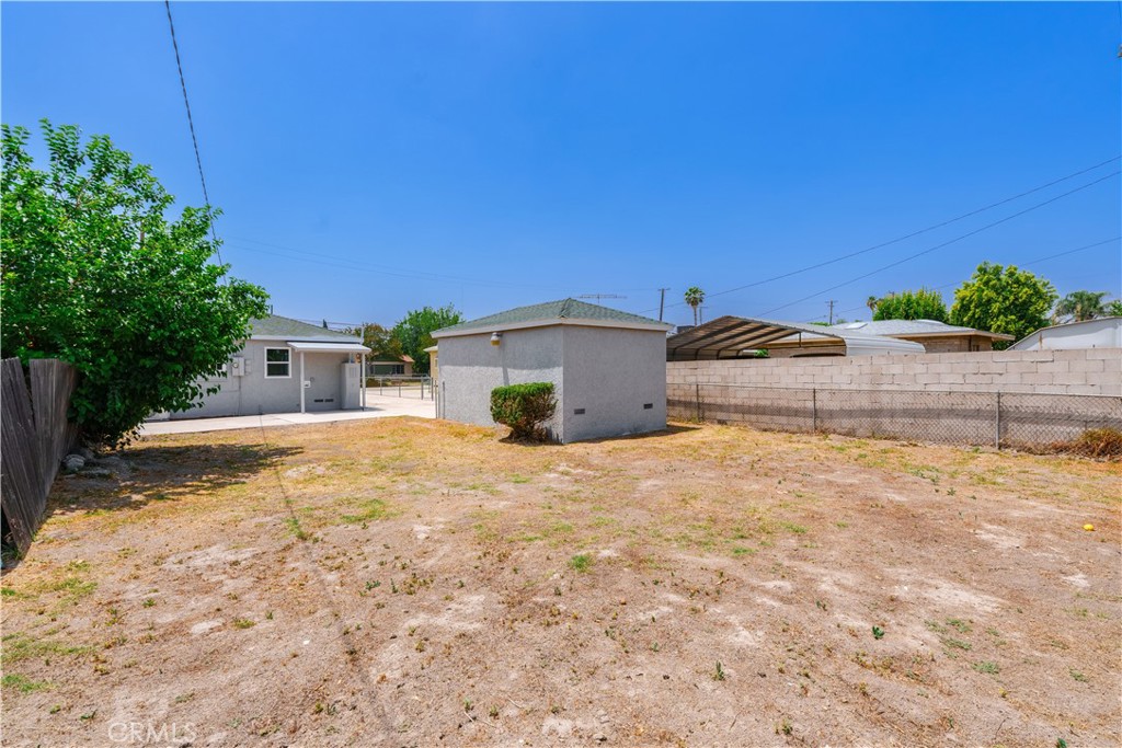 1356 W 10th Street Property Photo 17