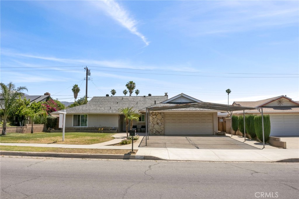7561 Church Avenue Property Photo 1