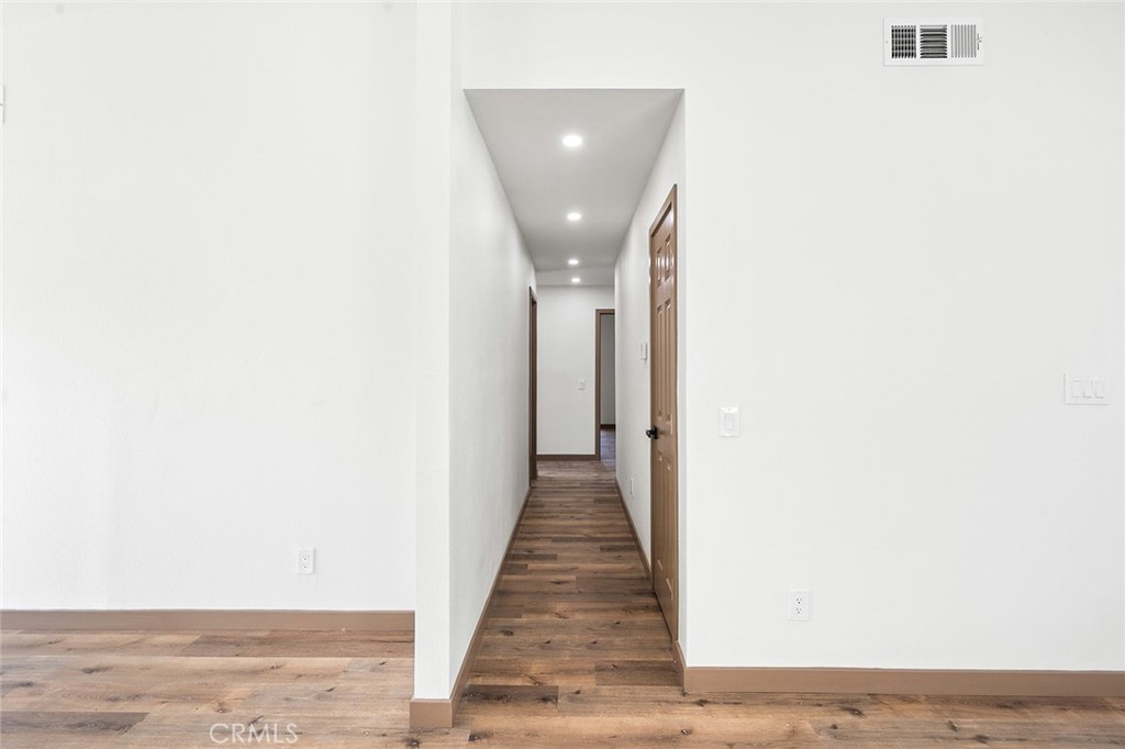 1563 Gary Lane Property Photo 18